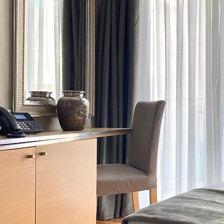 Athens Warehouse Boutique Hotel & Suites Экстерьер фото