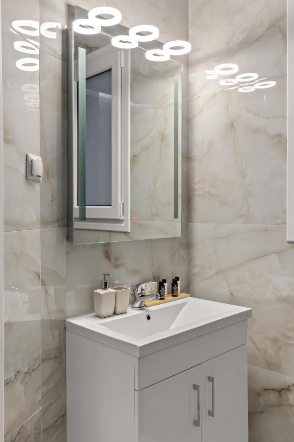 Athens Warehouse Boutique Hotel & Suites Экстерьер фото