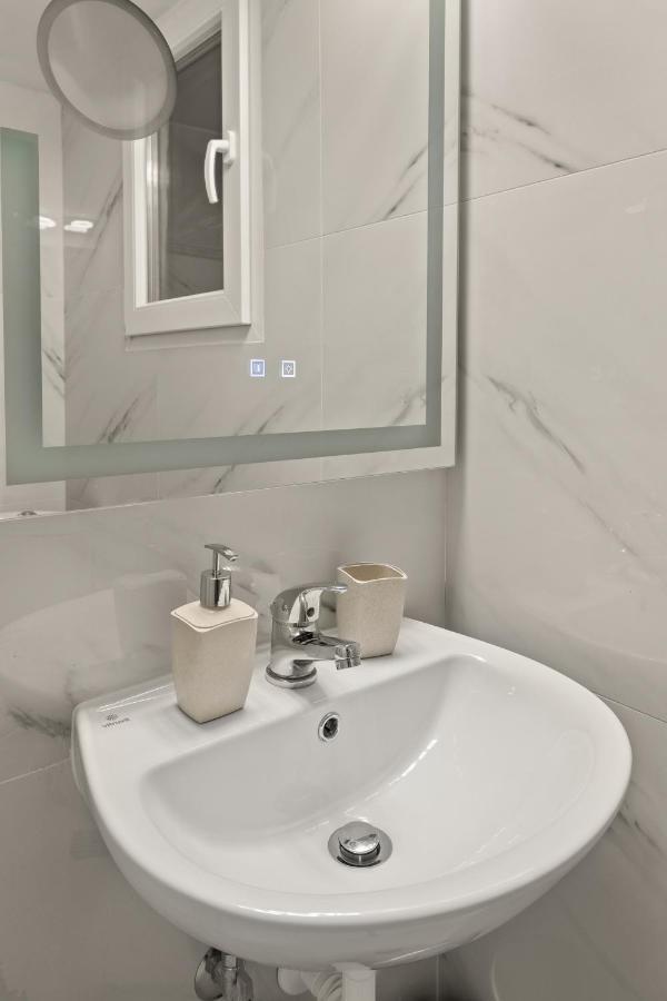 Athens Warehouse Boutique Hotel & Suites Экстерьер фото