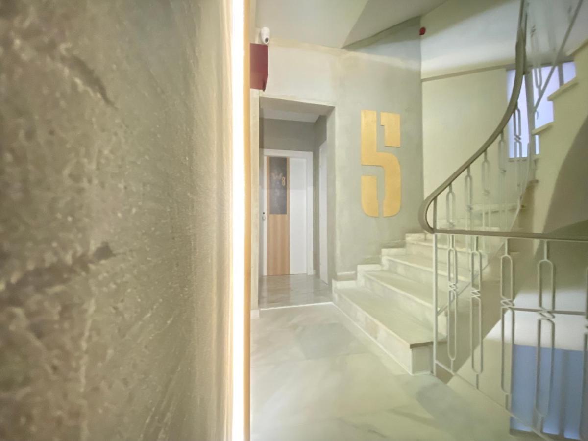 Athens Warehouse Boutique Hotel & Suites Экстерьер фото