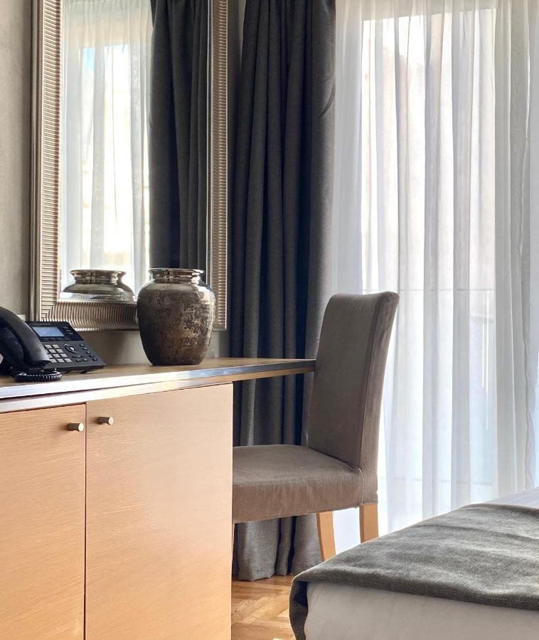 Athens Warehouse Boutique Hotel & Suites Экстерьер фото