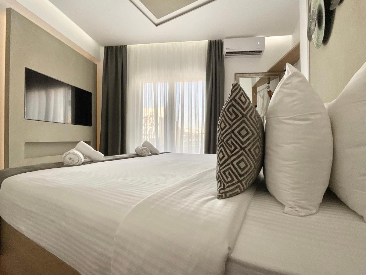 Athens Warehouse Boutique Hotel & Suites Экстерьер фото
